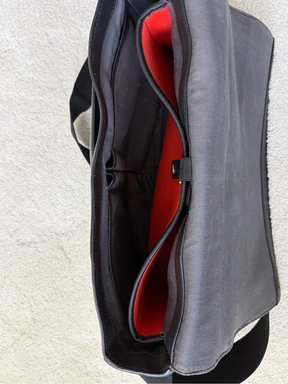 Jack Spade Barrow Black Leather Messenger Laptop Crossbody Bag - Picture 13 of 16